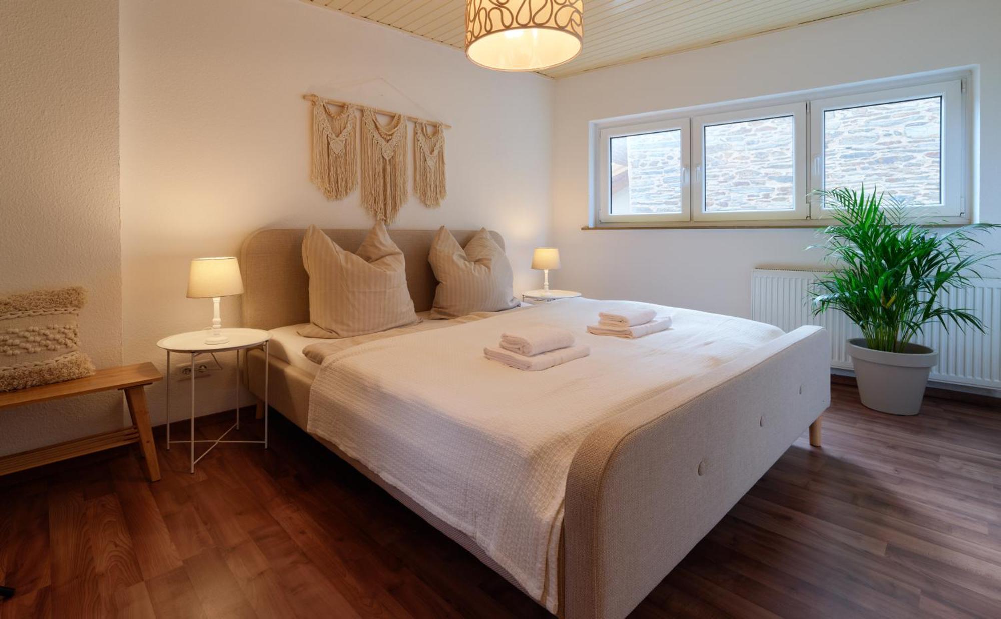 Gemuetliche Fewo Nahe Der Mosel - Perfekt Fuer Familien & Weinliebhaber Bis 7 Personen - Top Lage - Traben-Trarbach Exterior photo