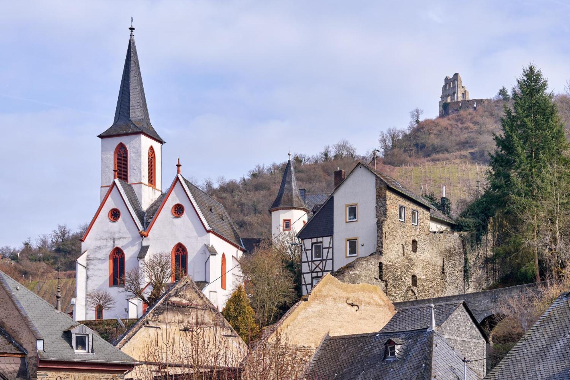 Gemuetliche Fewo Nahe Der Mosel - Perfekt Fuer Familien & Weinliebhaber Bis 7 Personen - Top Lage - Traben-Trarbach Exterior photo